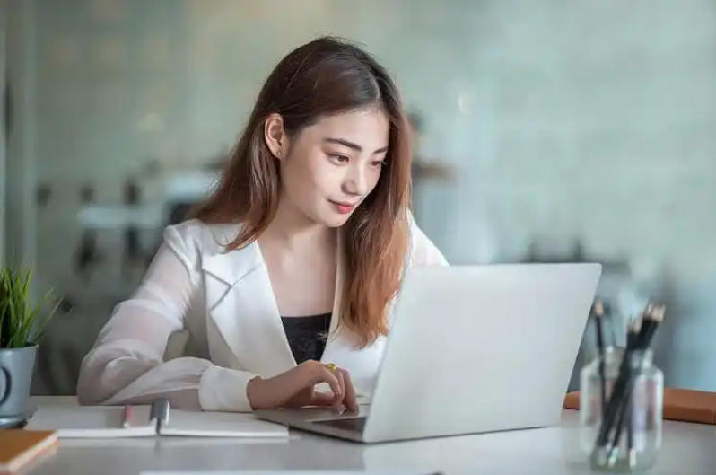 深圳零零柒壹壹安防科技公司轮播图1